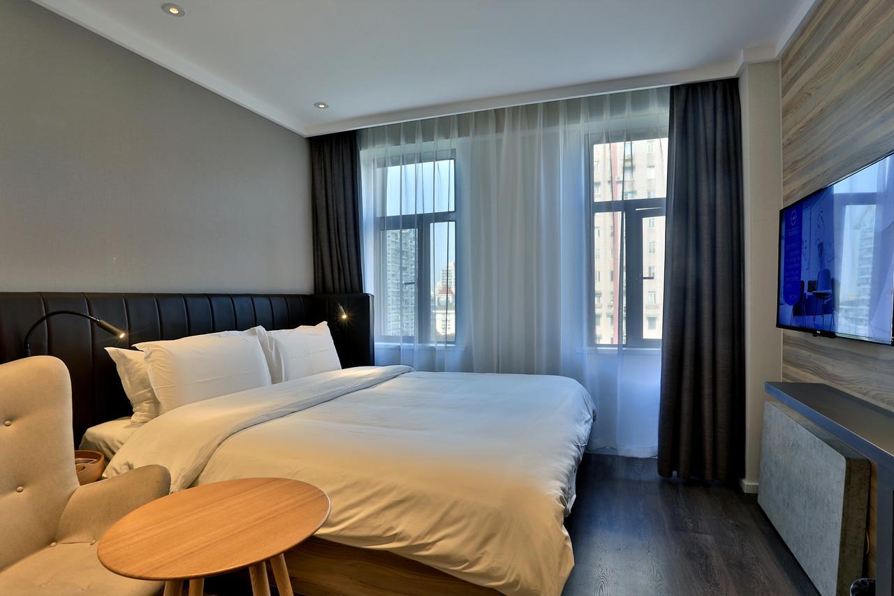 Hanting Hotel Shanghai North Bund Hailun Road Exterior photo